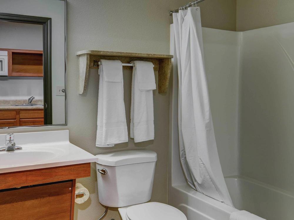 Woodspring Suites Greenville Central I-85 מראה חיצוני תמונה