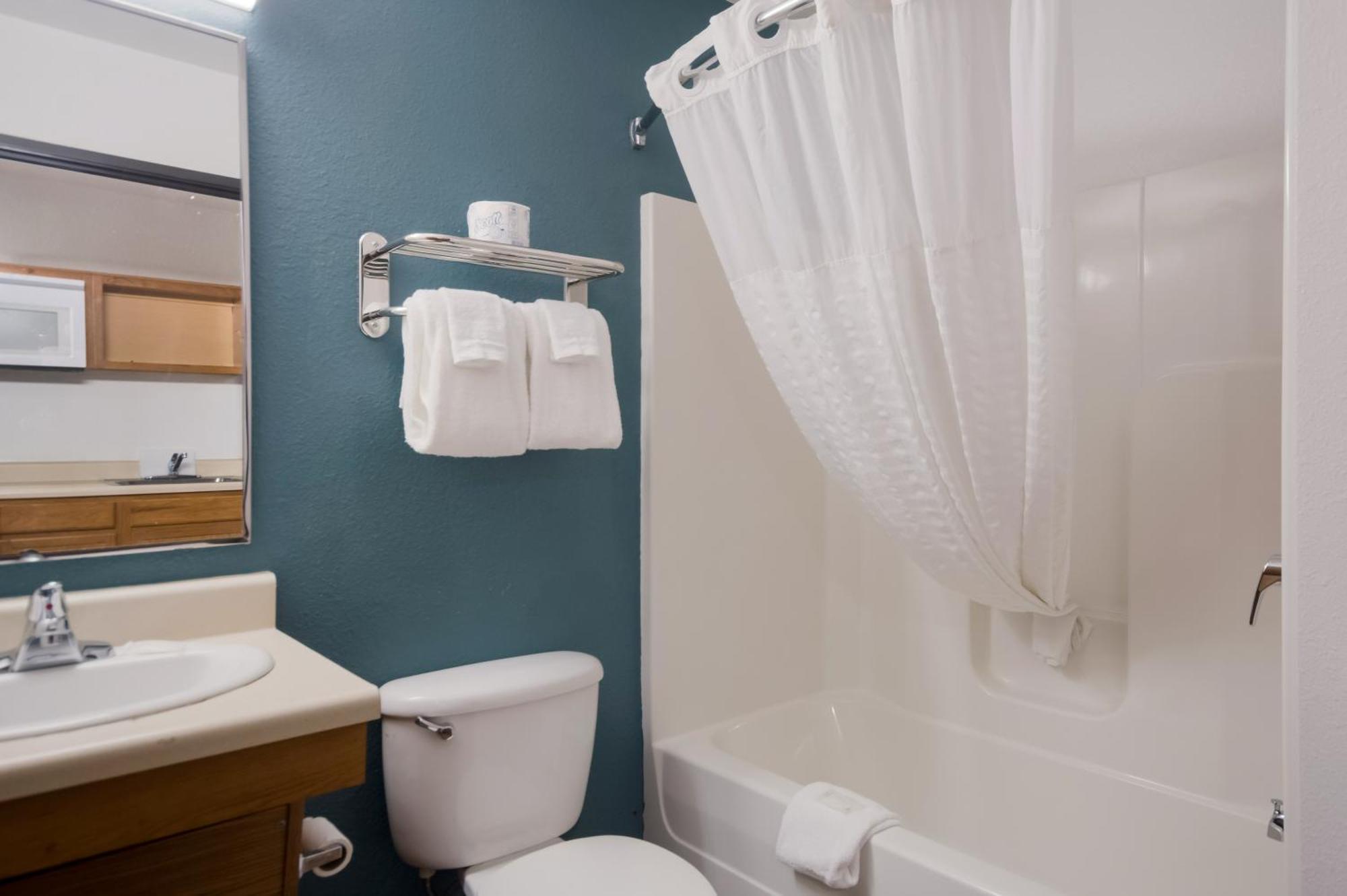 Woodspring Suites Greenville Central I-85 מראה חיצוני תמונה