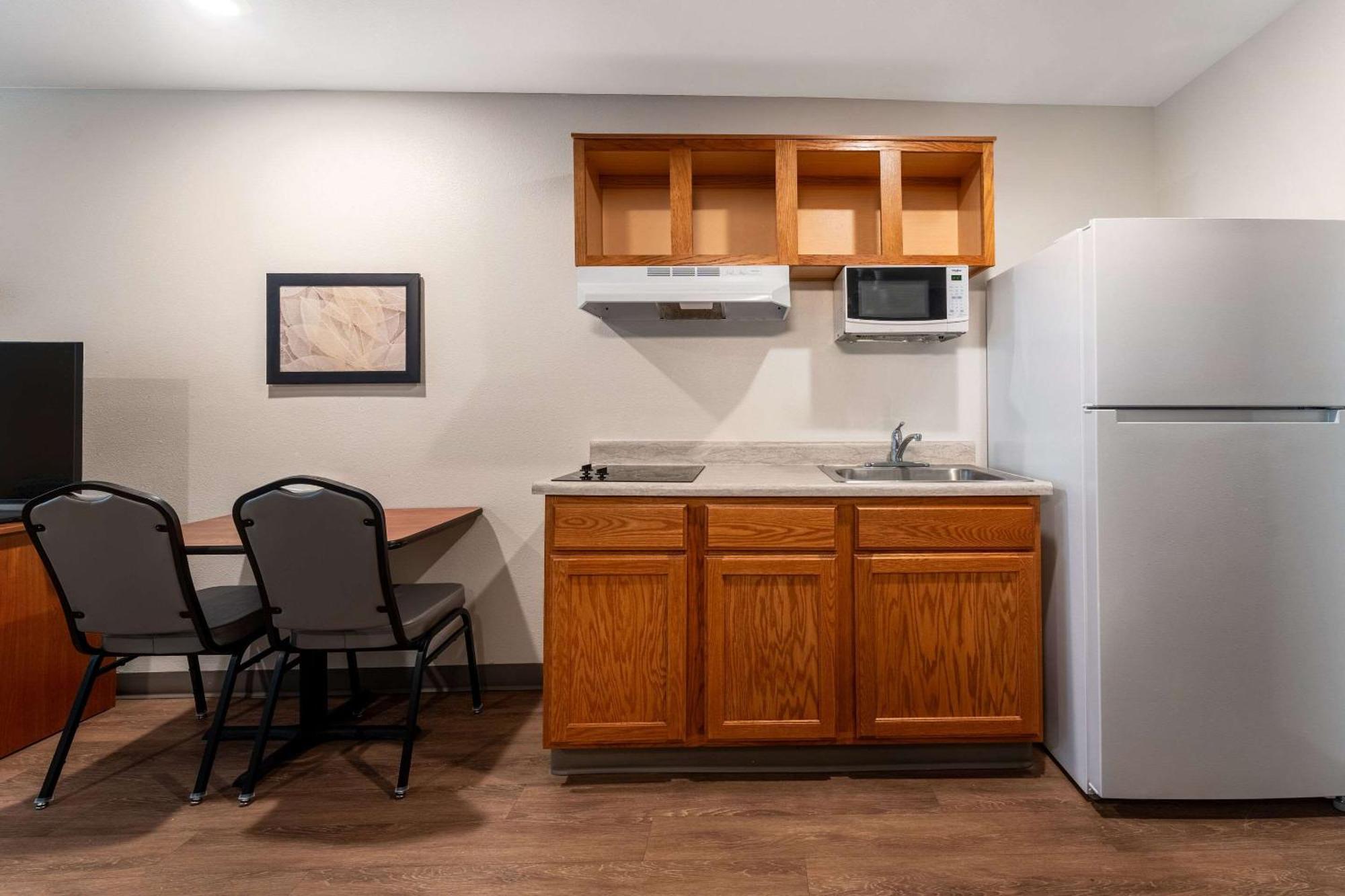 Woodspring Suites Greenville Central I-85 מראה חיצוני תמונה