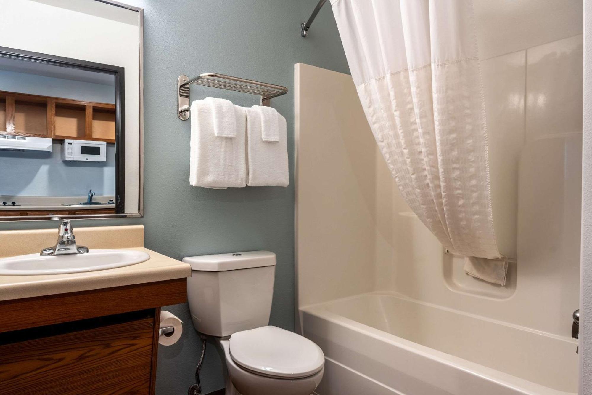 Woodspring Suites Greenville Central I-85 מראה חיצוני תמונה