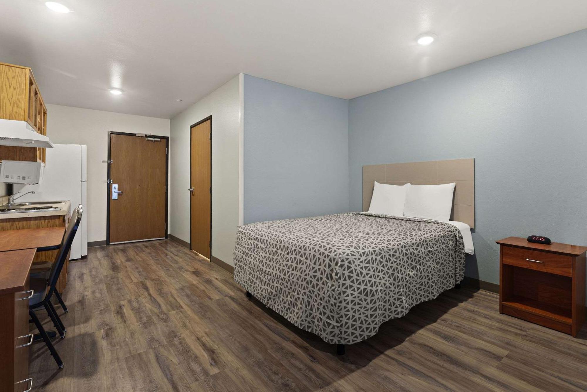 Woodspring Suites Greenville Central I-85 מראה חיצוני תמונה