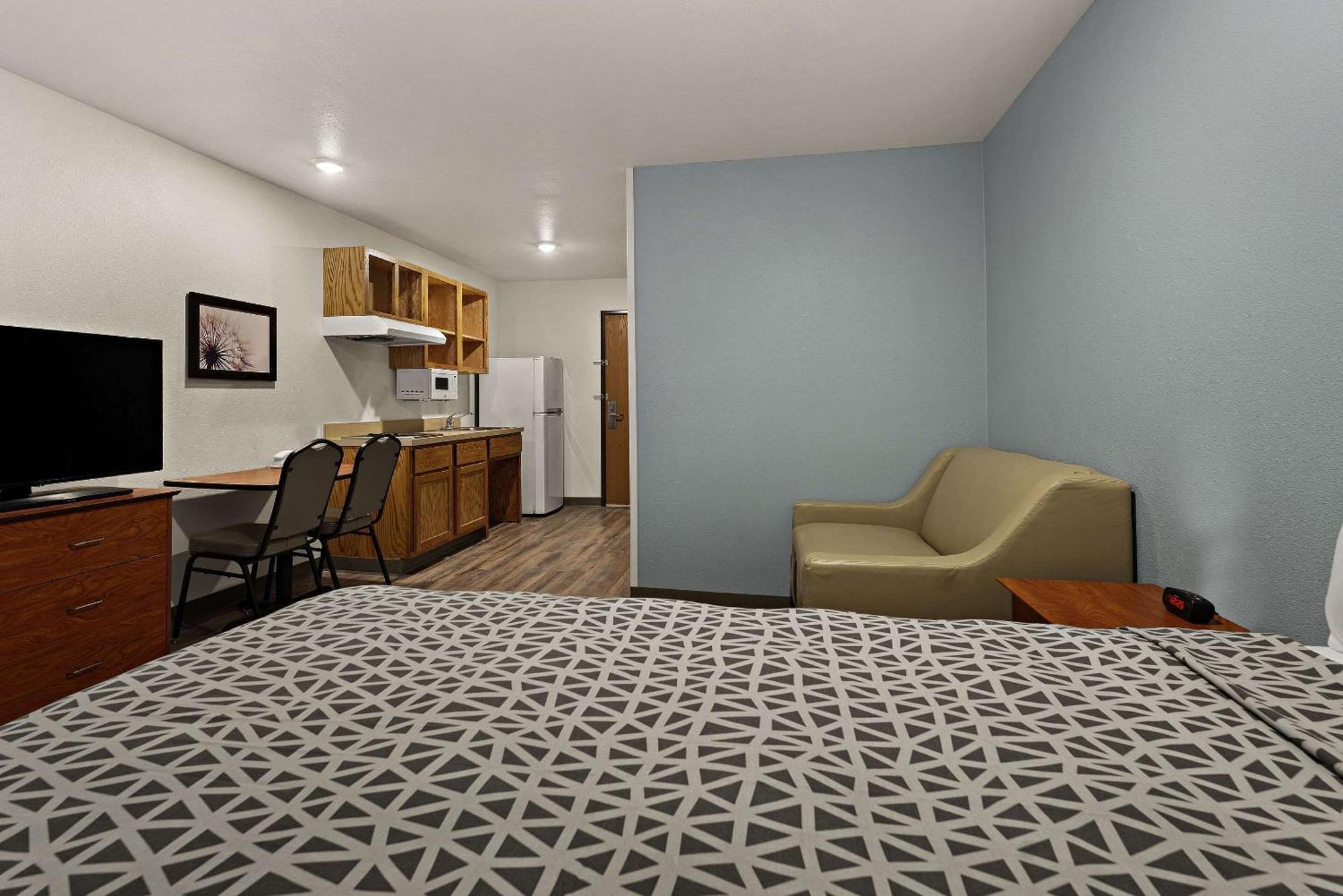 Woodspring Suites Greenville Central I-85 מראה חיצוני תמונה
